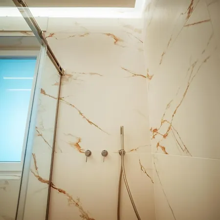 Habita Boutique - Housea *